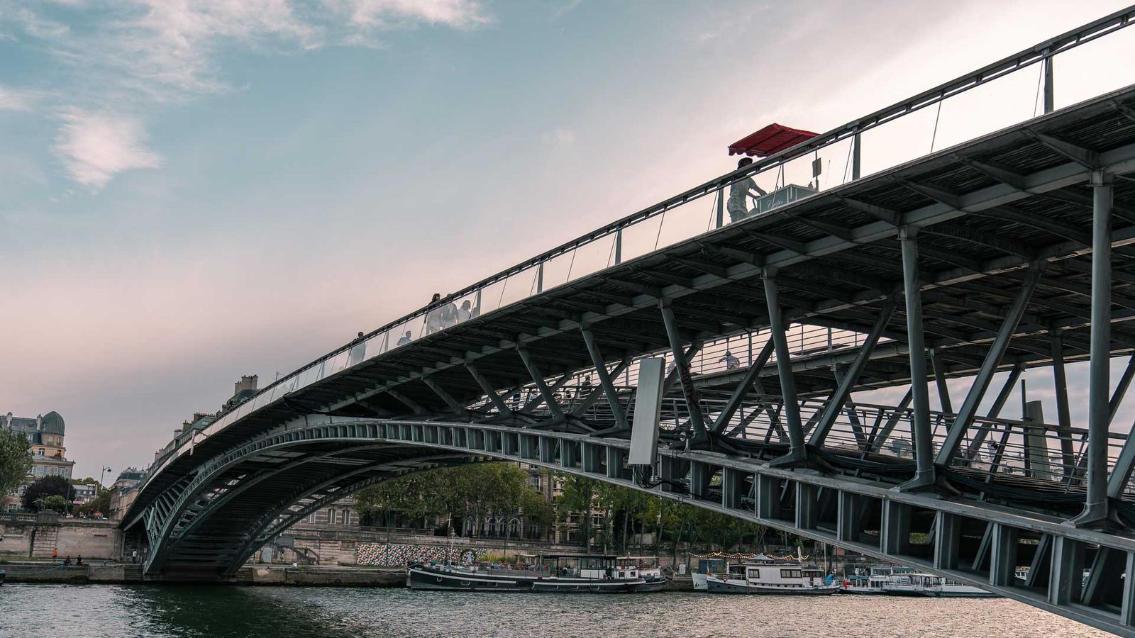 Passerelle Léopold-Sédar-Senghor Paris