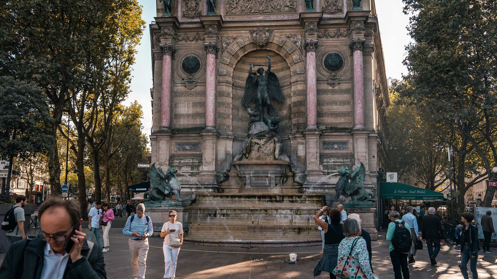 Place Saint Michel, Paris Place Saint Michel, Paris