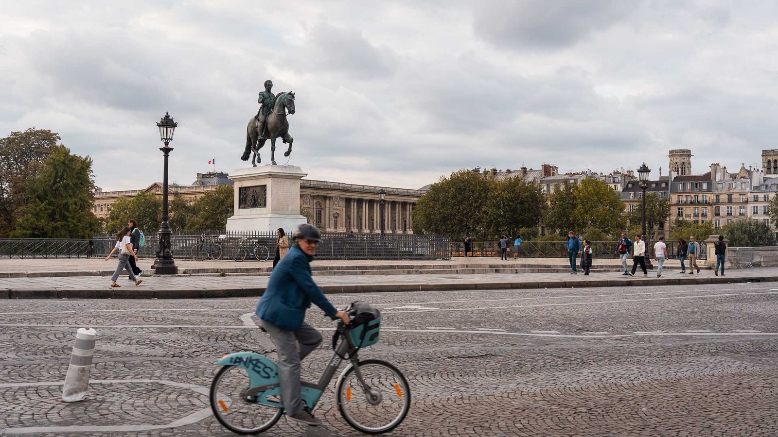 Place du Pont Neuf, Paris