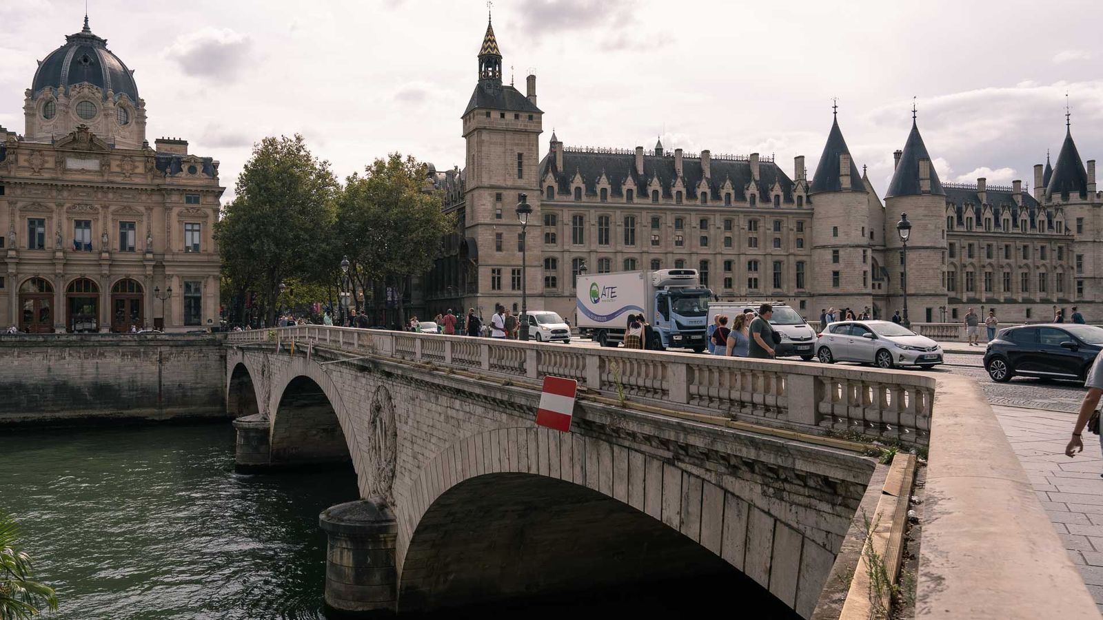 Pont au change, Paris Pont au change, Paris