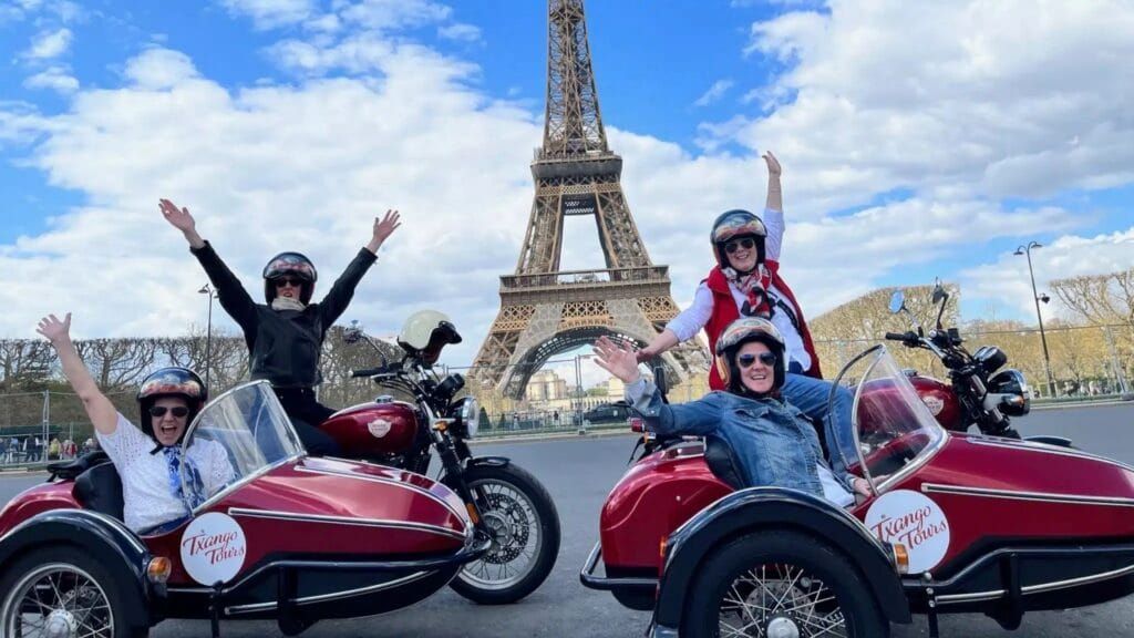 sidecar tour in Paris