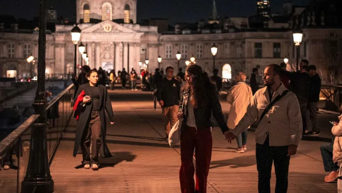 romantic places in Paris