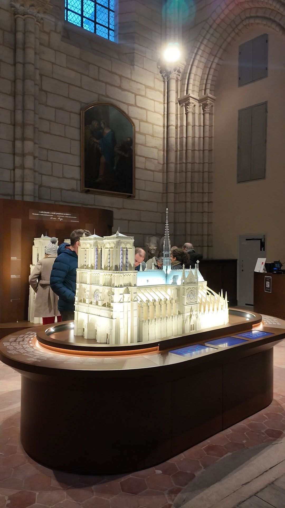 Notre Dame presentation room