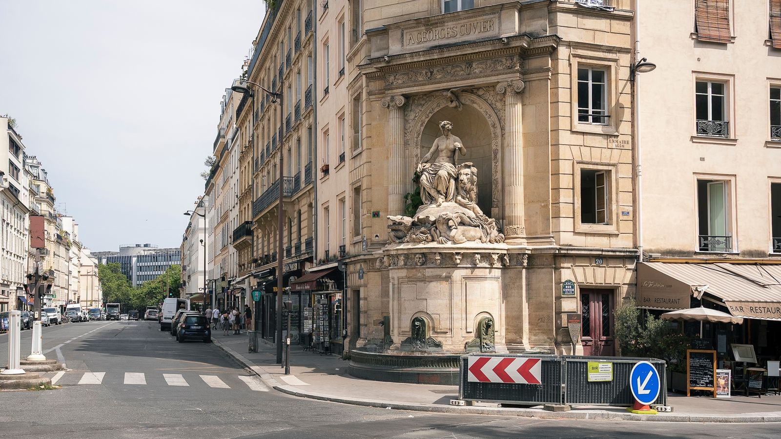 fontaine Cuvier, Paris